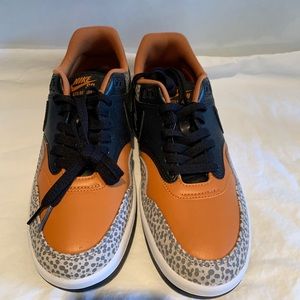 Limited addition Nike men’s sneakers